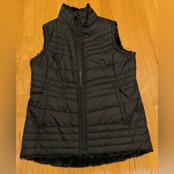 The North Face Jackets & Blazers - women’s north face vest